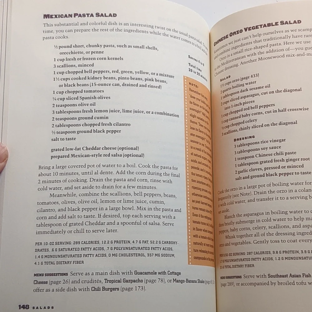 Moosewood Restaurant Low-Fat Favorites Cookbook - Picture 3 of 9